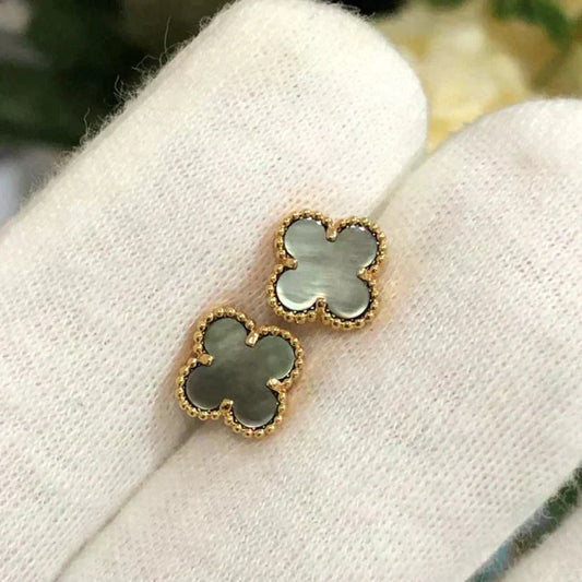 [⭐Mirelle]CLOVER MINI 9.5MM GRAY MOP EARRINGS